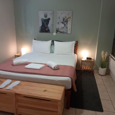 Helen'S Welcoming & Cozy Flat Apartment โกโรปิออน ภายนอก รูปภาพ