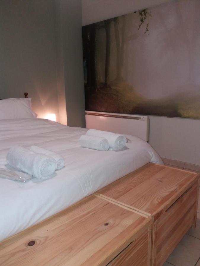 Helen'S Welcoming & Cozy Flat Apartment โกโรปิออน ภายนอก รูปภาพ